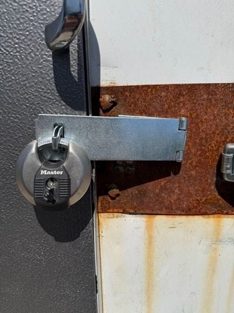 New heavy-duty hasp with a disc padlock
